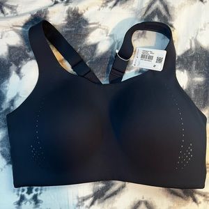 Lululemon Airsupport bra